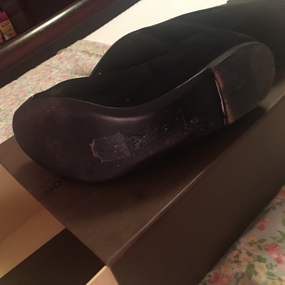 Louis Vuitton shoes - Picture 3 of 5